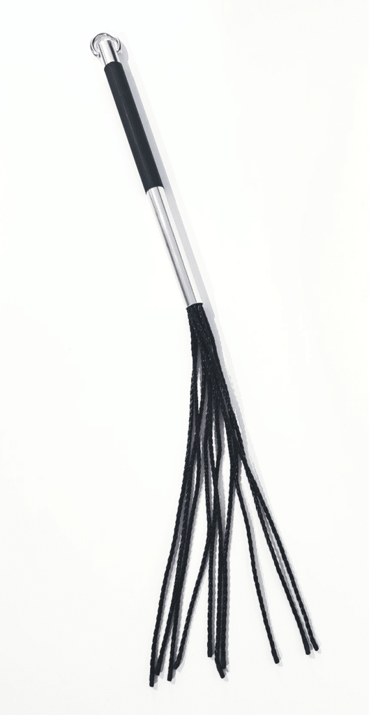 Flogger med flettet snerler