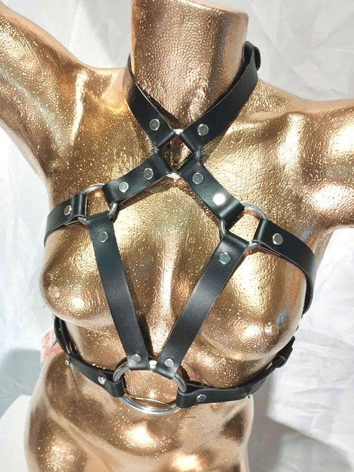 Håndlavet Læder Harness med Stål Ringe