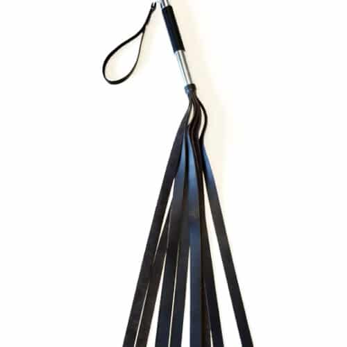 Flogger med ruskind snerler